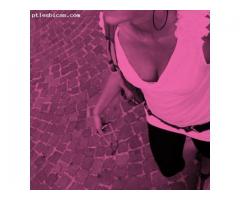 Mulher bi procura amiga "colorida" - 3